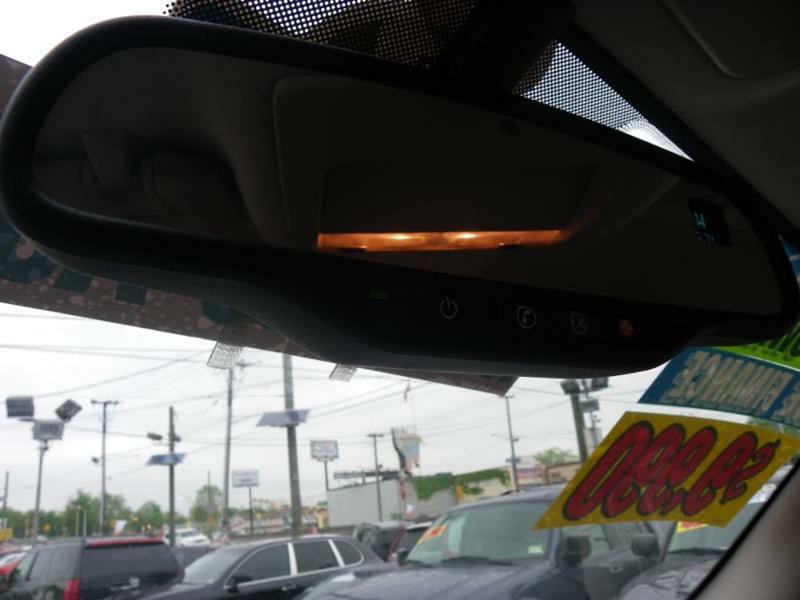 2007 Chevrolet Tahoe Image 11