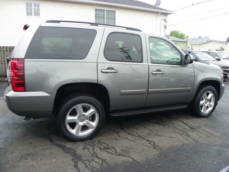 2007 Chevrolet Tahoe Image 14