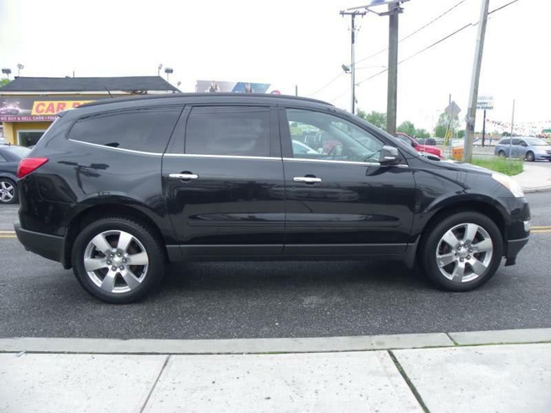 2010 Chevrolet Traverse Image 15