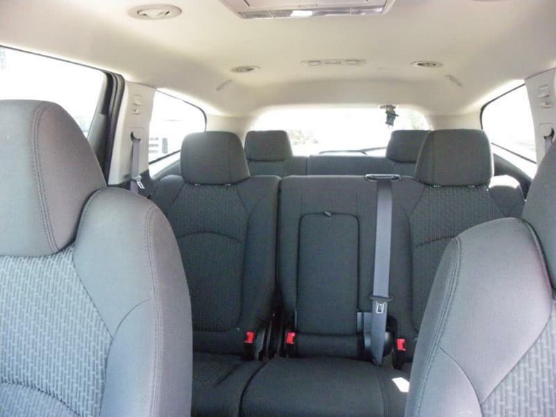 2010 Chevrolet Traverse Image 15