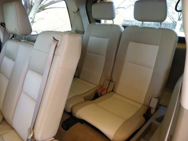 2007 Ford Explorer Image 7