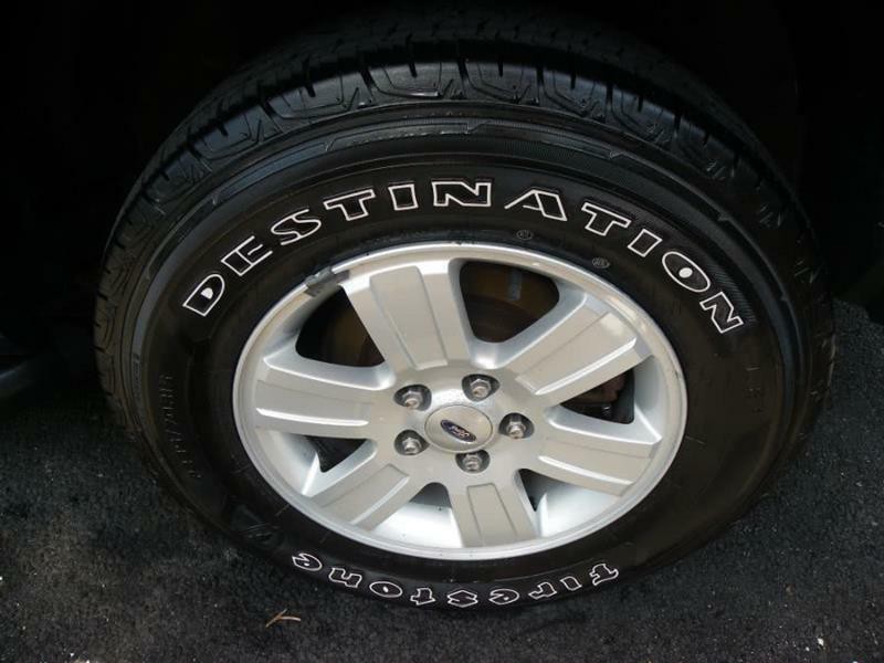 2007 Ford Explorer Image 18