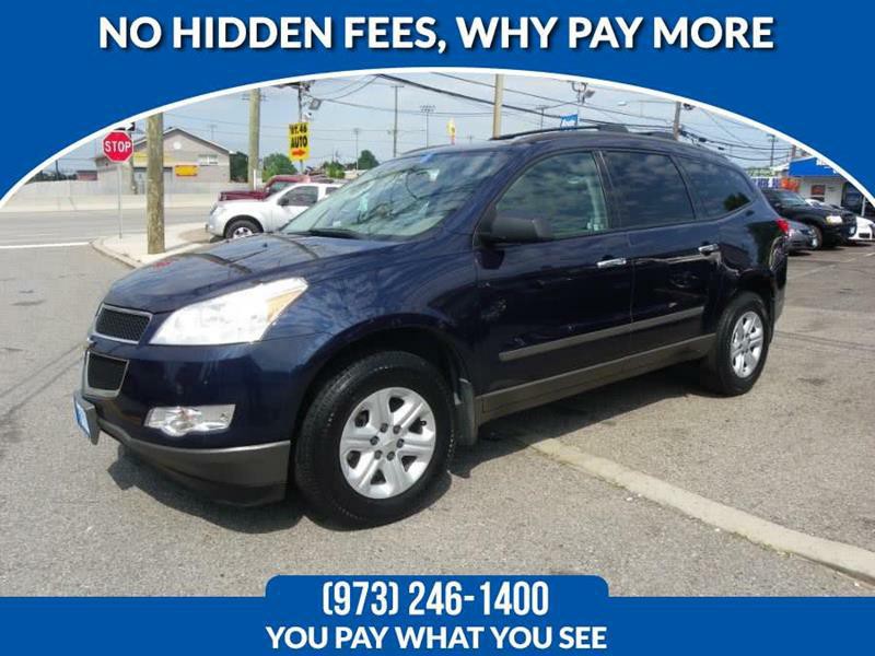 2011 Chevrolet Traverse Image 1