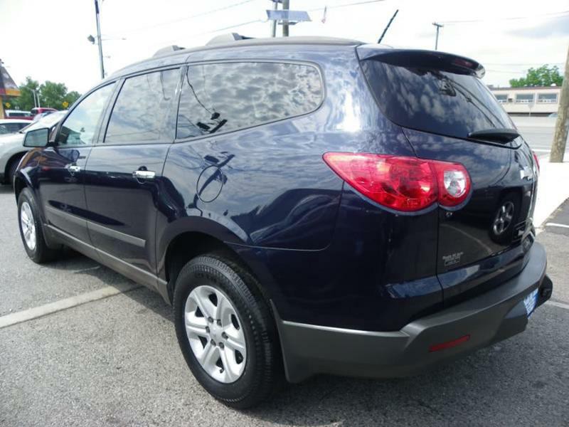 2011 Chevrolet Traverse Image 4