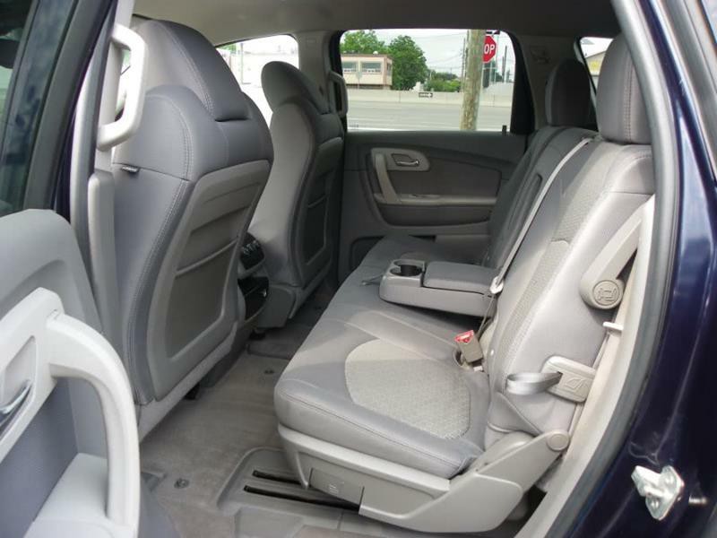 2011 Chevrolet Traverse Image 7