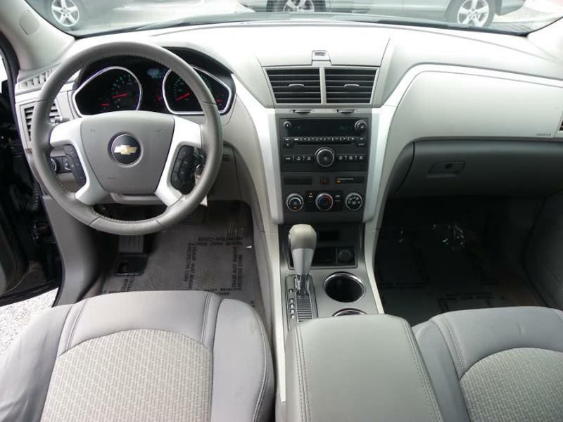 2011 Chevrolet Traverse Image 10