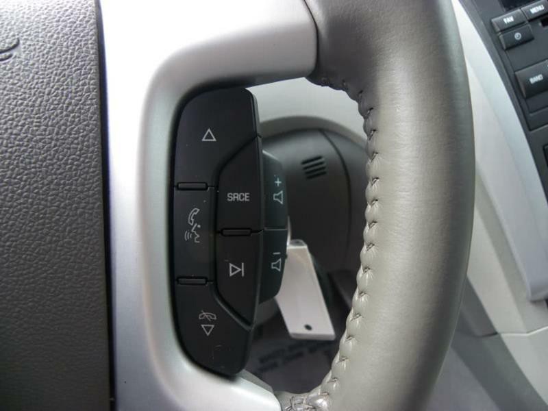 2011 Chevrolet Traverse Image 11