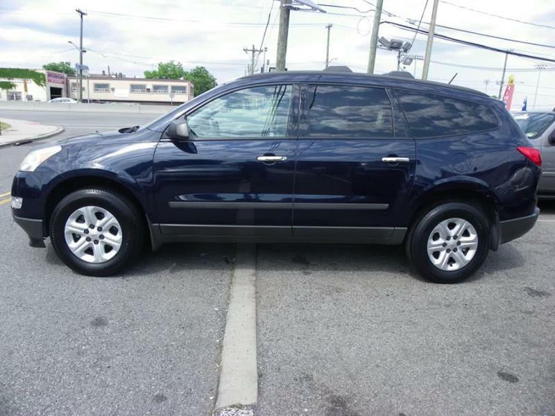 2011 Chevrolet Traverse Image 15
