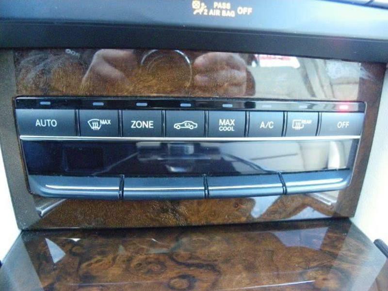 2014 Mercedes-Benz E-Class Image 15