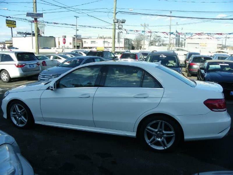 2014 Mercedes-Benz E-Class Image 21