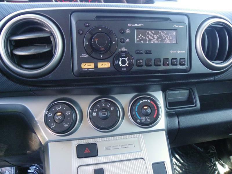 2012 Scion xB Image 9