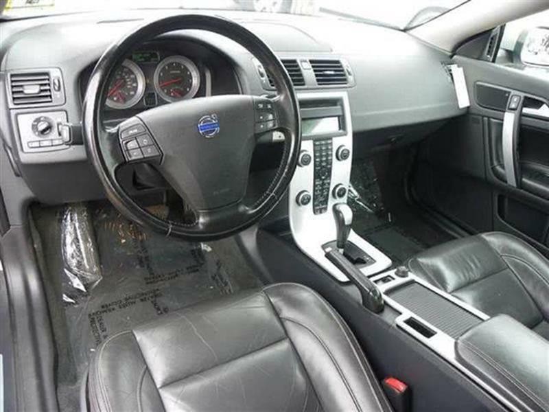 2011 Volvo C70 Image 7