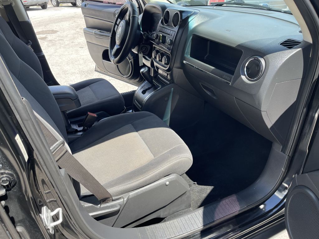 2012 Jeep Patriot Image 10