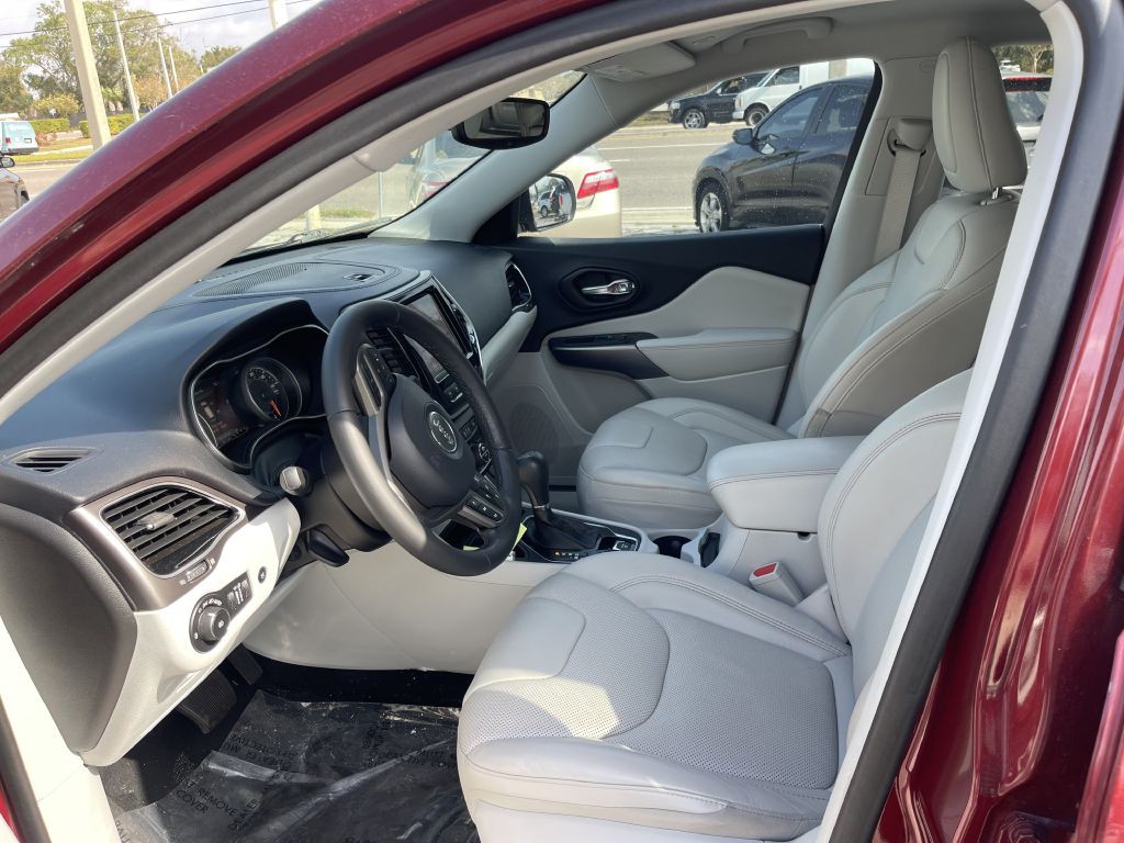 2019 Jeep Cherokee Image 13
