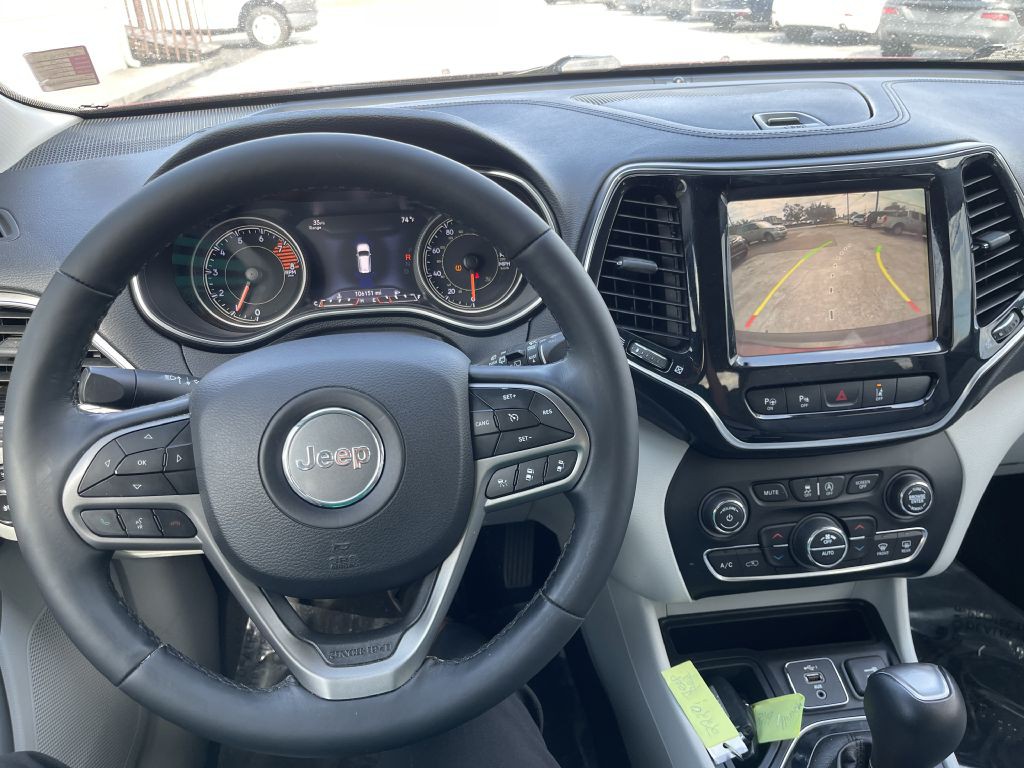 2019 Jeep Cherokee Image 17