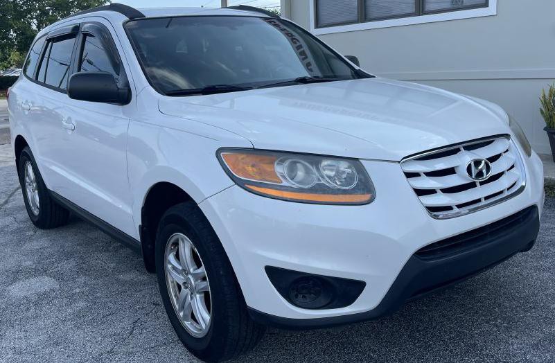 2011 Hyundai Santa Fe Image 1