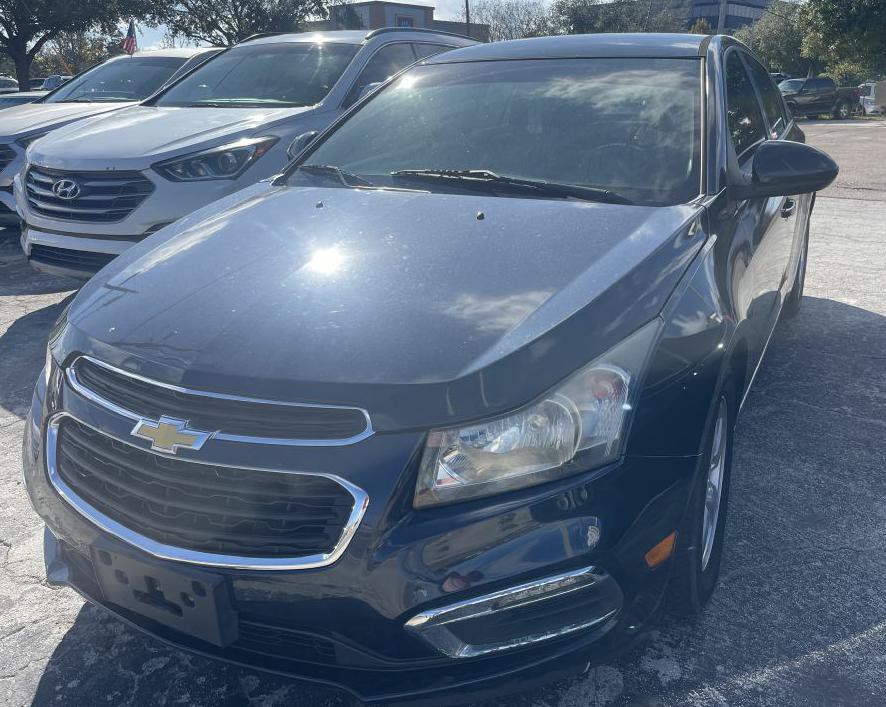 2015 Chevrolet Cruze Image 1