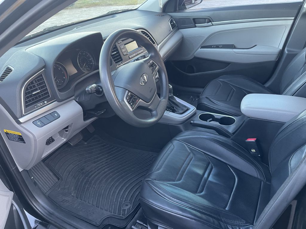 2017 Hyundai Elantra Image 7
