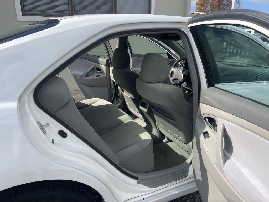 2008 Toyota Camry Image 8