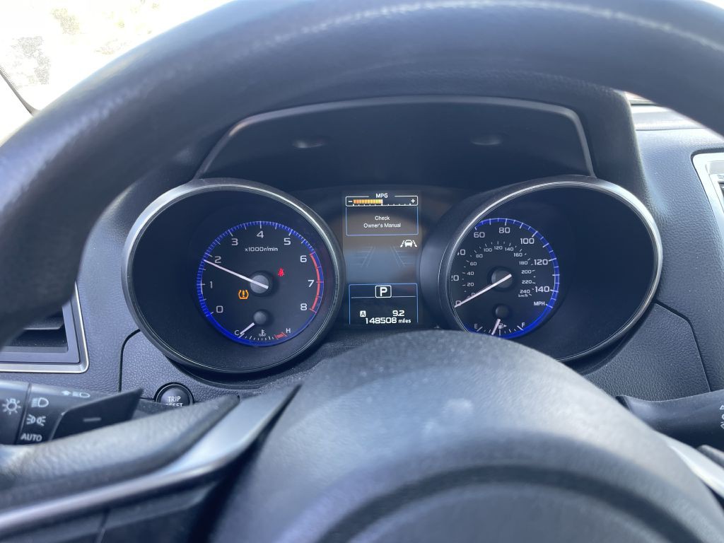 2019 Subaru Legacy Image 4