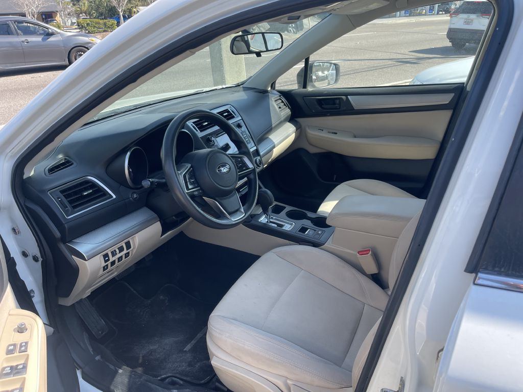 2019 Subaru Legacy Image 6
