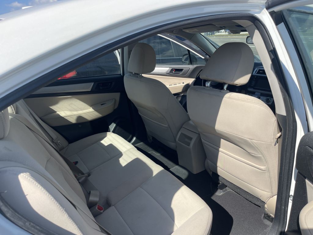 2019 Subaru Legacy Image 9
