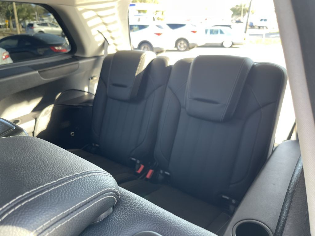 2015 Mercedes-Benz GL-Class Image 14