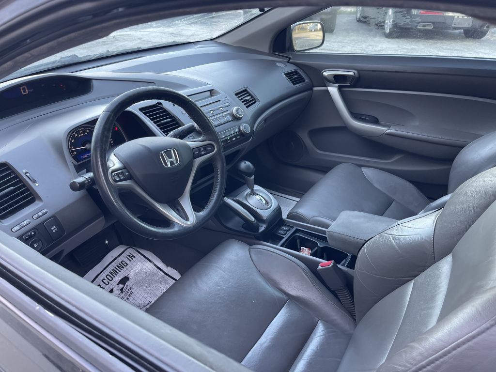 2011 Honda Civic Image 4