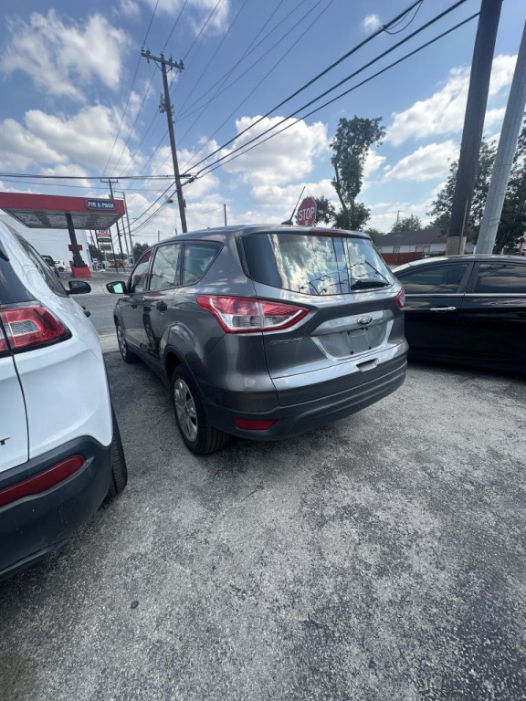 2014 Ford Escape Image 2