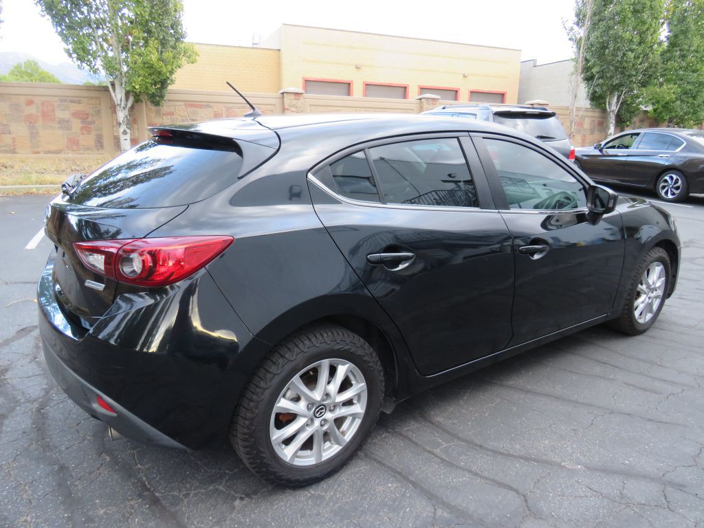 2016 Mazda Mazda3 Image 3