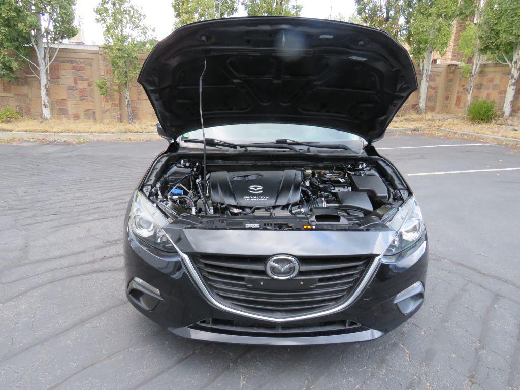 2016 Mazda Mazda3 Image 8