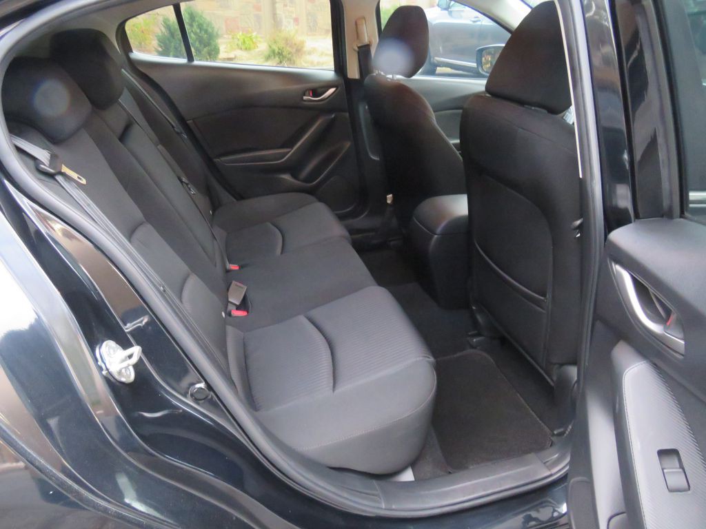 2016 Mazda Mazda3 Image 15