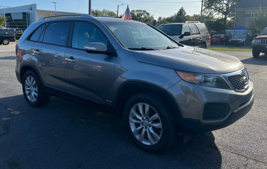 2011 Kia Sorento Image 1