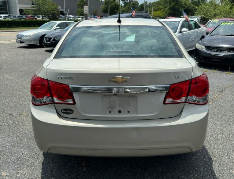 2014 Chevrolet Cruze Image 11