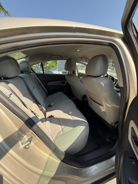 2014 Chevrolet Cruze Image 20