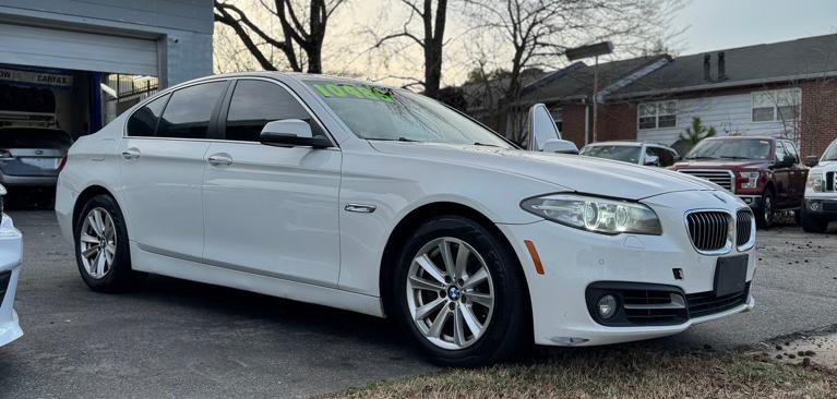 2016 BMW 5 Series Image 9