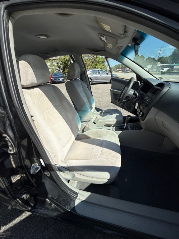2008 Kia Spectra Image 6