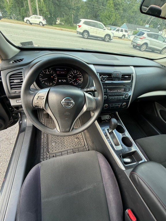 2013 Nissan Altima Image 13