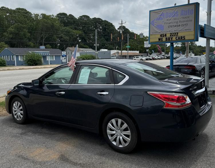2013 Nissan Altima Image 18