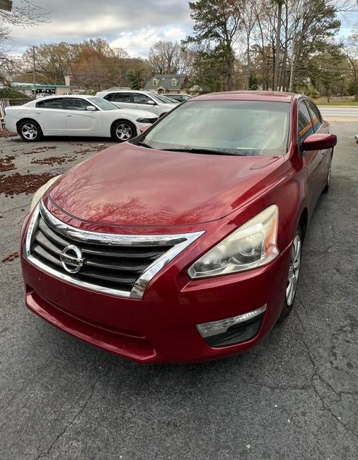 2013 Nissan Altima Image 10