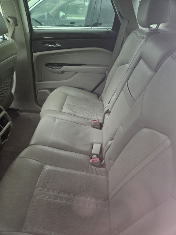 2012 Cadillac SRX Image 4