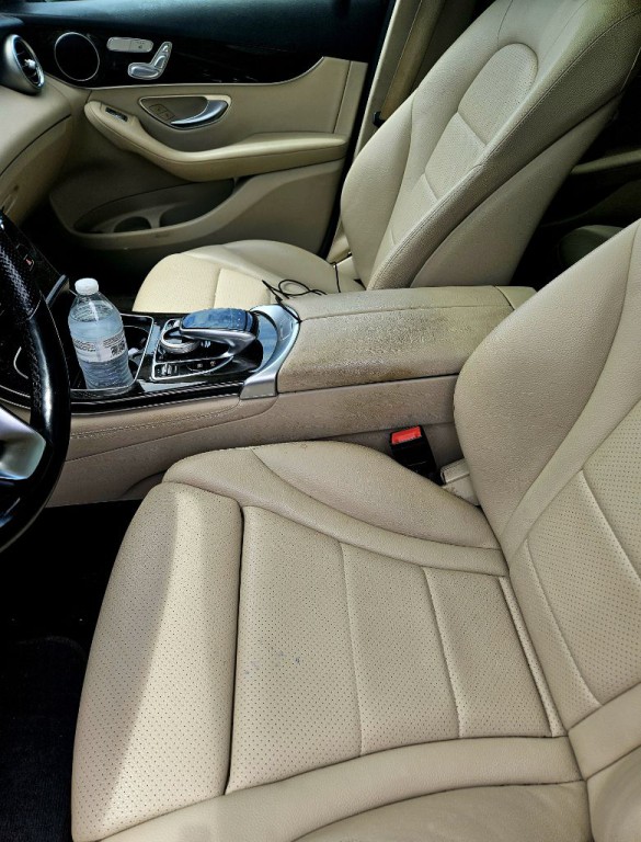 2019 Mercedes-Benz GLC-Class Image 17