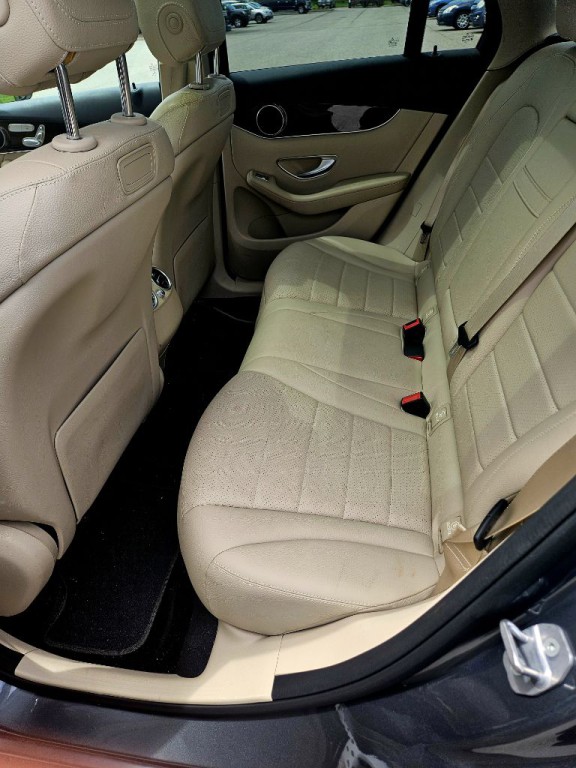 2019 Mercedes-Benz GLC-Class Image 18