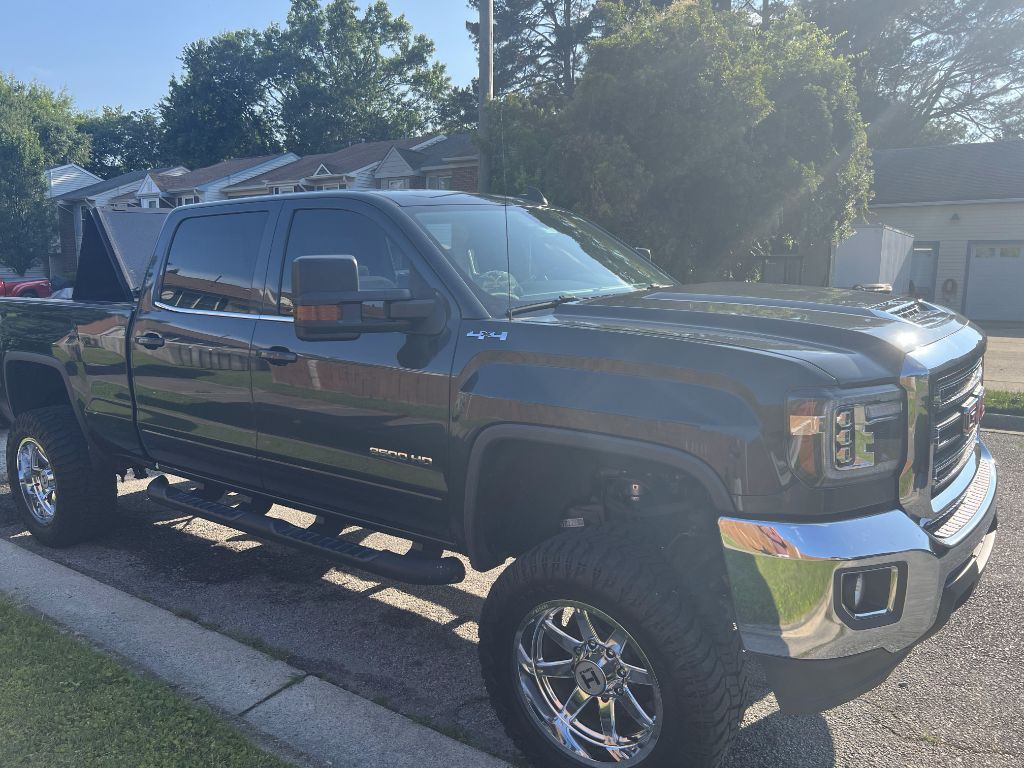 2017 GMC Sierra 2500 Image 4
