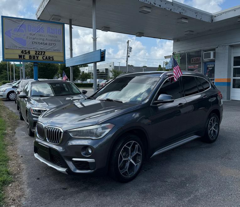 2017 BMW X1 Image 1