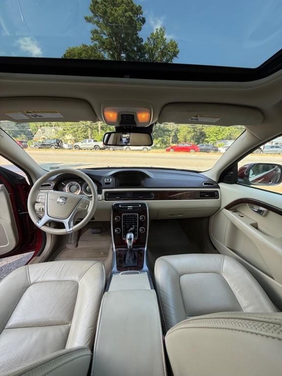 2013 Volvo XC70 Image 11