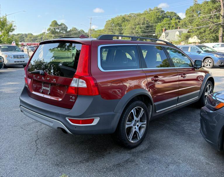 2013 Volvo XC70 Image 6