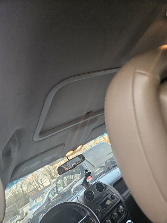 2015 Jeep Patriot Image 9