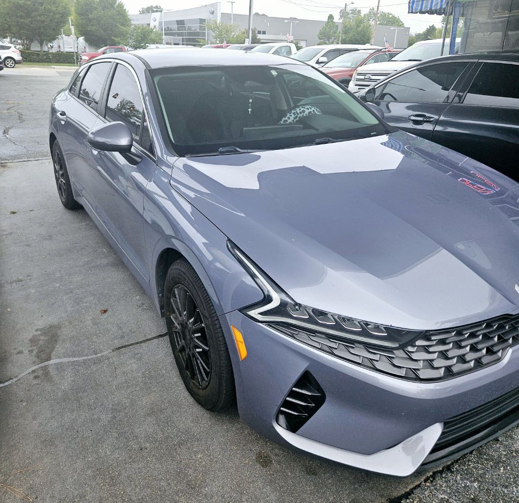 2022 Kia K5 Image 3