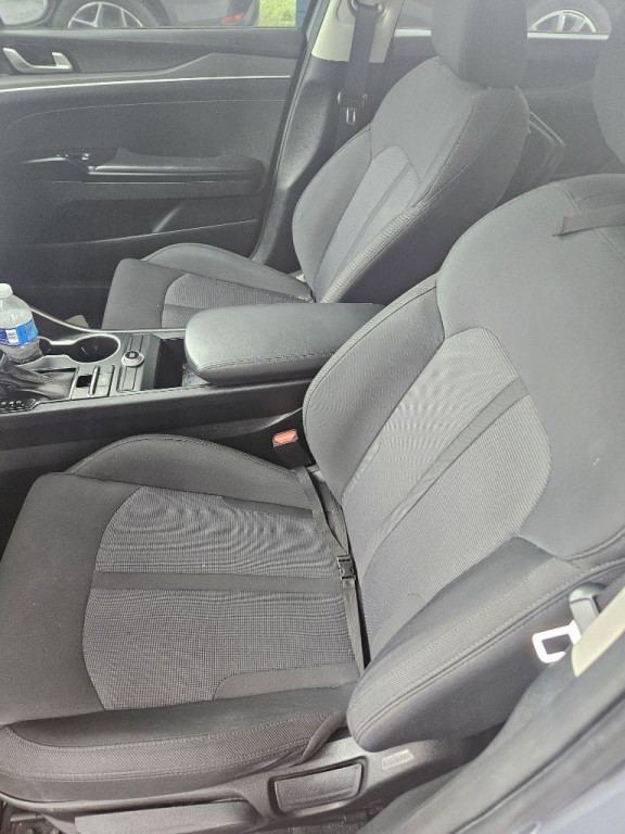 2022 Kia K5 Image 4